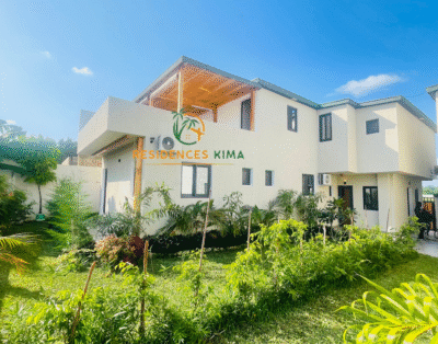 Villa Maldive 2: Triplex 5 Chambres avec Piscine & Garage Privé